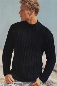  Черный мужской пуловер.