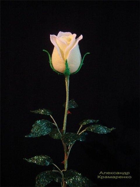 Поделка букет роз из бисера (58 фото)