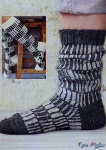 Вязание спицами носков
