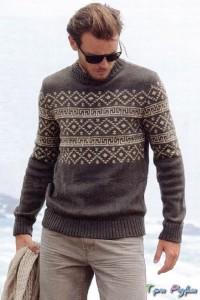 Жаккардовый мужской свитер