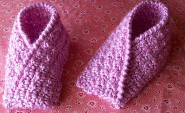 Simple slippers crochet and knitting (5)